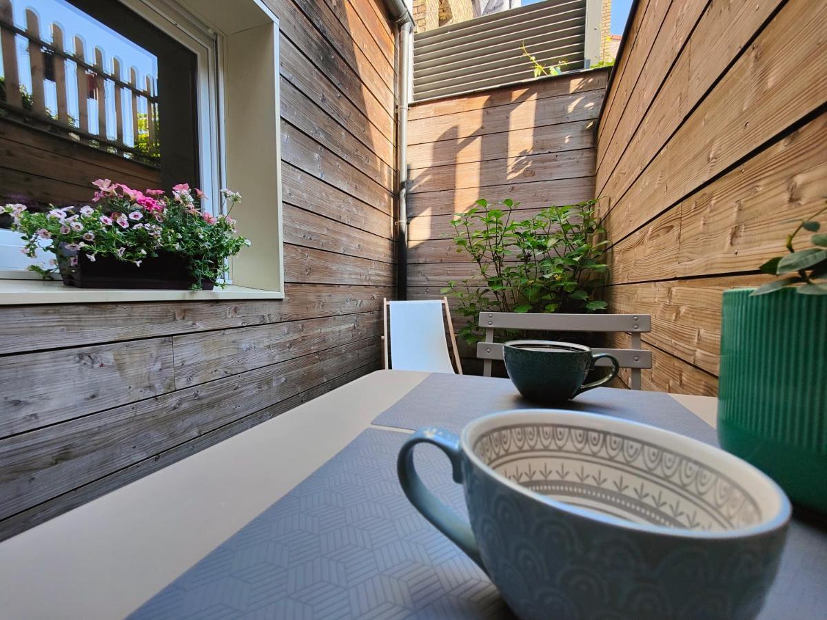 Le Bienvenu - T2 Avec Terrasse Au Coeur De Malo Apartamento Dunkirk Exterior foto